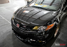 Cargar imagen en el visor de la galería, Seibon 2014+ Honda Civic OEM Style Carbon Fiber Hood