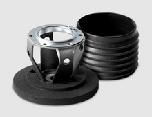 Load image into Gallery viewer, Momo Ford/Hummer H1 Steering Wheel Hub Adapter