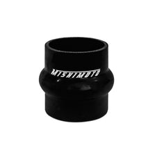 Cargar imagen en el visor de la galería, Mishimoto 2.5in Black Hump Hose Coupler