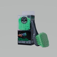 Cargar imagen en el visor de la galería, Chemical Guys Wheelie Wheel &amp; Tire Brush