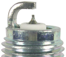 Cargar imagen en el visor de la galería, NGK Laser Iridium Spark Plug Box of 4 (CR9EIA-9)