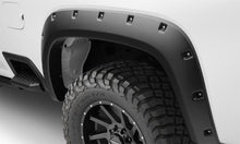 Cargar imagen en el visor de la galería, Bushwacker 19-21 Chevrolet Silverado 2500 / 3500 HD (Excl. Dually) Forge Style Flares 4pc - Black