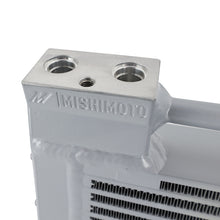 Cargar imagen en el visor de la galería, Mishimoto 06-10 BMW E60 M5 Oil Cooler