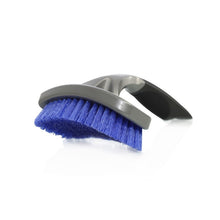 Cargar imagen en el visor de la galería, Chemical Guys Curved Tire Brush