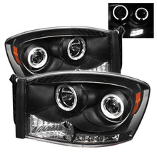 Cargar imagen en el visor de la galería, Spyder Dodge Ram 1500 06-08/Ram 2500 06-09 Projector Headlights LED Halo LED Blk PRO-YD-DR06-HL-BK