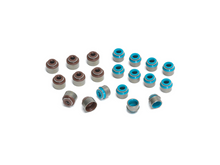 Cargar imagen en el visor de la galería, Supertech Subaru EJ25 / Toyota 3SGTE/4AGE/7MGTE 6mm Viton Exhaust Valve Stem Seal - Set of 8