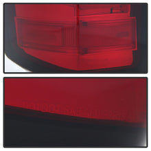 Cargar imagen en el visor de la galería, Spyder Chevy 1500 14-16 Light Bar LED Tail Lights Red Clear ALT-YD-CS14-LBLED-RC