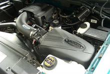 Cargar imagen en el visor de la galería, Volant 97-00 Ford Expedition 4.6 V8 PowerCore Closed Box Air Intake System