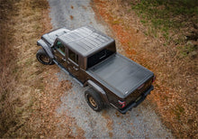 Cargar imagen en el visor de la galería, UnderCover 20-21 Jeep Gladiator 5ft Armor Flex Bed Cover