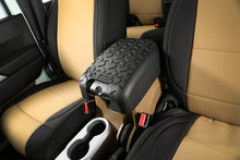 Cargar imagen en el visor de la galería, Rugged Ridge Center Console Cover Black 11-18 Jeep Wrangler JK