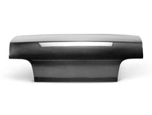 Cargar imagen en el visor de la galería, Seibon 98-01 Subaru Impreza OEM-style Carbon Fiber Trunk Lid