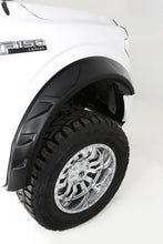 Cargar imagen en el visor de la galería, Bushwacker 18-19 Ford F-150 DRT Style Flares 4pc - Black