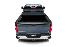 Cargar imagen en el visor de la galería, Truxedo 2020 GMC Sierra &amp; Chevrolet Silverado 2500HD &amp; 3500HD 6ft 9in Pro X15 Bed Cover