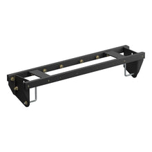 Cargar imagen en el visor de la galería, Curt 20-22 Chevrolet Silverado 2500/3500 HD 6.75ft Bed Double Lock EZr Gooseneck Install Brackets