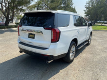 Cargar imagen en el visor de la galería, Gibson 2021+ Ford Bronco 4-DR 2.7L 4WD 2.5in Black Elite Cat-Back Dual Split Exhaust - Stainless