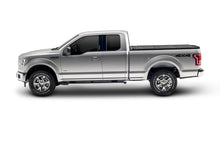 Cargar imagen en el visor de la galería, UnderCover 15-20 Ford F-150 6.5ft Ultra Flex Bed Cover - Matte Black Finish