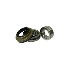 Cargar imagen en el visor de la galería, Yukon Gear Tapered Axle Bearing and Seal Kit / 3.150in OD / For 9in Ford