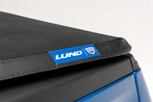 Cargar imagen en el visor de la galería, Lund 14-17 Chevy Silverado 1500 (5.5ft. Bed) Genesis Tri-Fold Tonneau Cover - Black