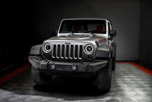 Cargar imagen en el visor de la galería, ORACLE Lighting 0718 Jeep Wrangler JK Oculus 7in Switchback Bi-LED Projector Headlights