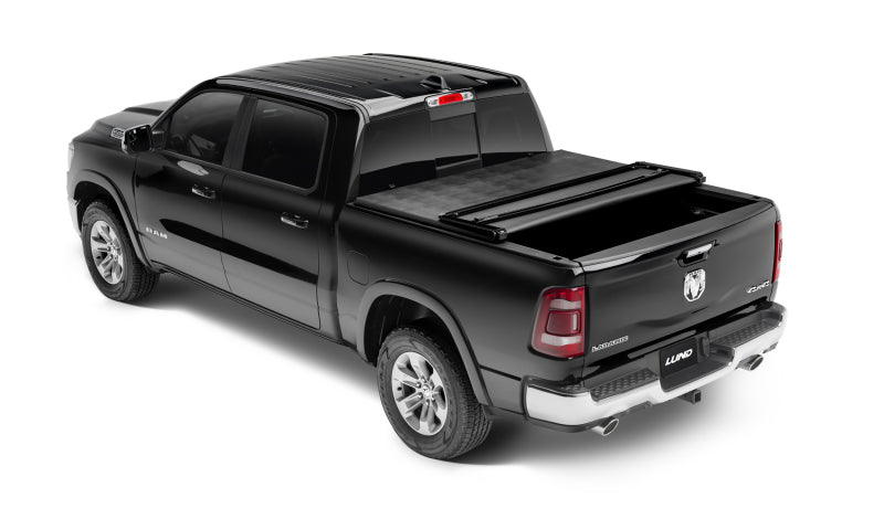 Lund 02-17 Dodge Ram 1500 (6.5ft. BedExcl. Beds w/Rambox) Genesis Tri-Fold Tonneau Cover - Black