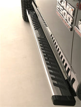 Cargar imagen en el visor de la galería, Lund 09-17 Dodge Ram 1500 Crew Cab Summit Ridge 2.0 Running Boards - Stainless