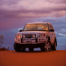 Cargar imagen en el visor de la galería, ARB Winchbar Suit Oe Fog Disco Iii No Park Sensor