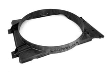 Cargar imagen en el visor de la galería, Omix Radiator Fan Shroud 4.0L 97-06 Wrangler TJ