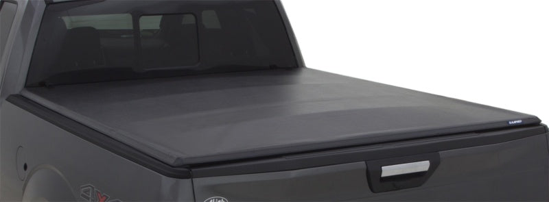 Lund 07-13 Toyota Tundra (6.5ft Bed) Genesis Tri-Fold Tonneau Cover - Black