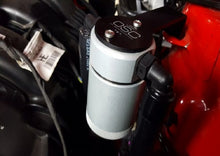 Cargar imagen en el visor de la galería, J&amp;L 2015-2023 Ford Mustang EcoBoost Driver Side Oil Separator 3.0 - Clear Anodized