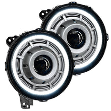Cargar imagen en el visor de la galería, Oracle Oculus Bi-LED Projector Headlights for Jeep JL/Gladiator JT Satin Silver 5500K