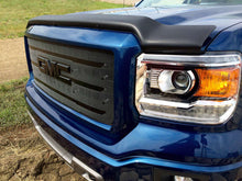 Cargar imagen en el visor de la galería, EGR 14+ GMC Sierra Superguard Hood Shield - Matte (301585)