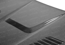 Cargar imagen en el visor de la galería, Seibon 10-13 BMW 5 Series and M5 Series (F10) GTR-Style Carbon Fiber Hood