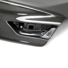 Cargar imagen en el visor de la galería, Seibon 17-19 Infiniti Q60 OE-Style Carbon Fiber Trunk Lid