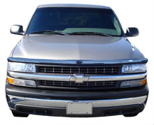 Cargar imagen en el visor de la galería, AVS 00-06 Chevy Tahoe Hoodflector Low Profile Hood Shield - Smoke