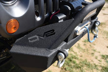 Load image into Gallery viewer, DV8 Offroad 07-18 Jeep Wrangler JK/JL FS-15 Steel Stubby Front Bumper w/ Fog Lights