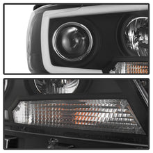 Cargar imagen en el visor de la galería, Spyder 15-17 Chevy Colorado Projector Headlights - Light Bar LED - Black (PRO-YD-CCO15-LBDRL-BK)