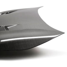 Cargar imagen en el visor de la galería, Seibon 19-20 Toyota Corolla Hatchback TS-Style Carbon Fiber Hood