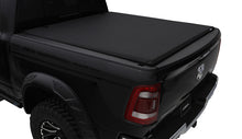 Cargar imagen en el visor de la galería, Lund 02-17 Dodge Ram 1500 (5.5ft. Bed) Genesis Elite Roll Up Tonneau Cover - Black