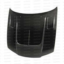 Cargar imagen en el visor de la galería, Seibon 97-98 Nissan Skyline TT-Style Carbon Fiber Hood