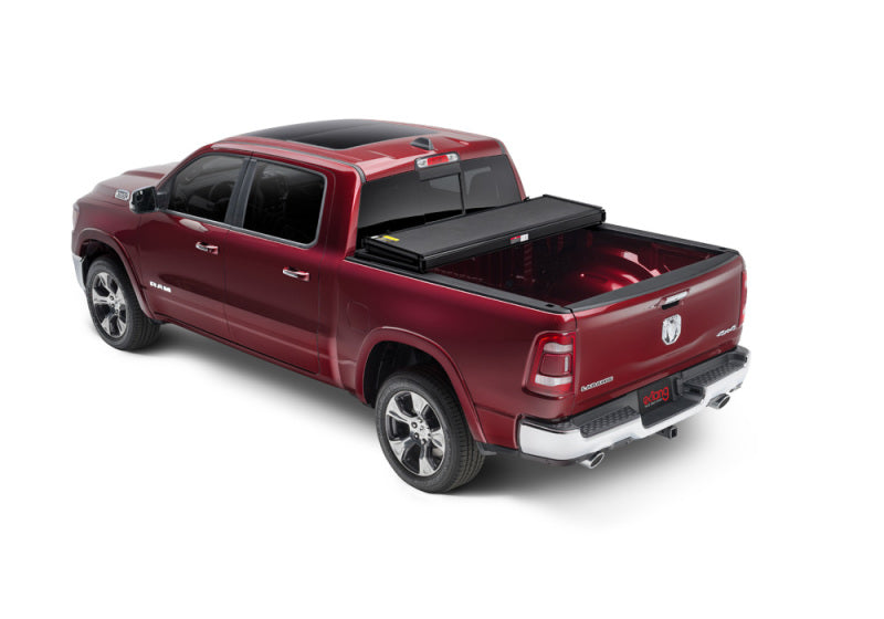 Extang 19-20 Dodge Ram (5 ft 7 in) with multifunction (split) tailgate Solid Fold 2.0