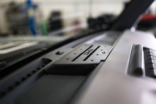 Cargar imagen en el visor de la galería, DV8 Offroad 21-23 Ford Bronco Digital Device Dash Mount