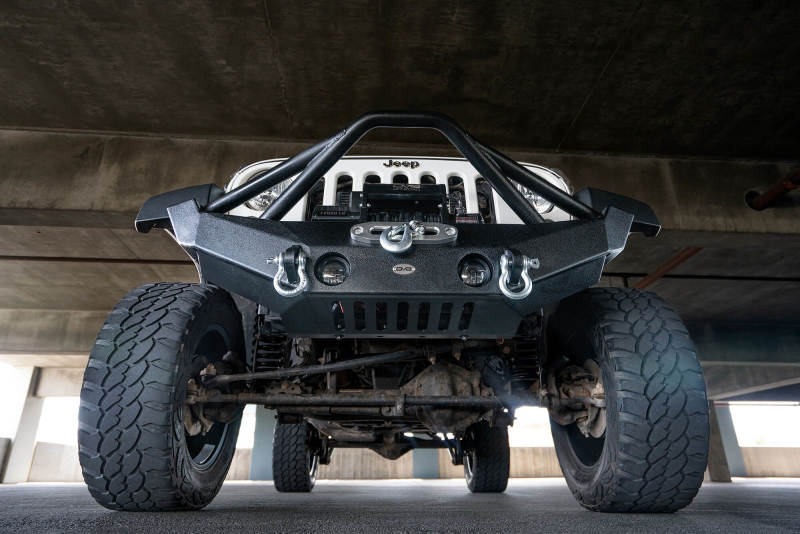 DV8 Offroad 07-18 Jeep Wrangler JK/JL FS-12 Mid Length Steel Front Bumper w/ Fog Lights
