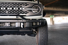 Cargar imagen en el visor de la galería, DV8 Offroad 21-22 Ford Bronco Factory Bumper Pocket Light Mount (Pair) 3in LED Pod Lights