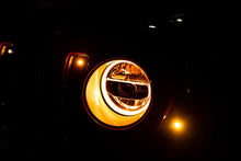 Cargar imagen en el visor de la galería, DV8 Offroad 2018+ Jeep Wrangler JL/Gladiator LED Projector Headlights