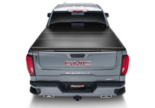 Cargar imagen en el visor de la galería, UnderCover 19-21 Silverado / Sierra 5.8ft Triad Bed Cover