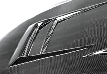 Cargar imagen en el visor de la galería, Seibon 08-12 Mitsubishi Lancer Evo X DV-Style Carbon Fiber Hood