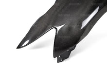 Cargar imagen en el visor de la galería, Seibon 14-15 Lexus IS250/350 10mm Wider Carbon Fiber Fenders