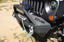 Load image into Gallery viewer, DV8 Offroad 07-18 Jeep Wrangler JK/JL FS-15 Steel Stubby Front Bumper w/ Fog Lights