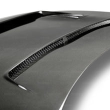 Cargar imagen en el visor de la galería, Seibon 09-12 Nissan GTR R35 DV-Style Carbon Fiber Hood