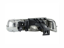 Cargar imagen en el visor de la galería, ANZO 1999-2002 Chevrolet Silverado 1500 Crystal Headlights Chrome